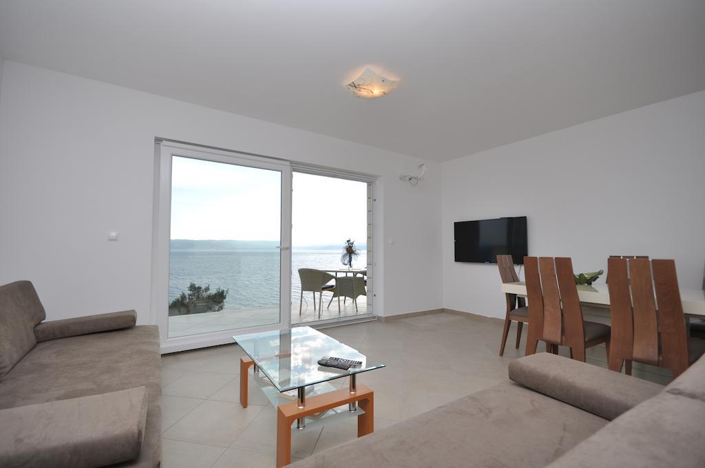 Rose Apartment