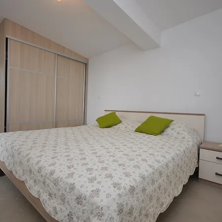 Apartments Rose Pisak Exterior photo